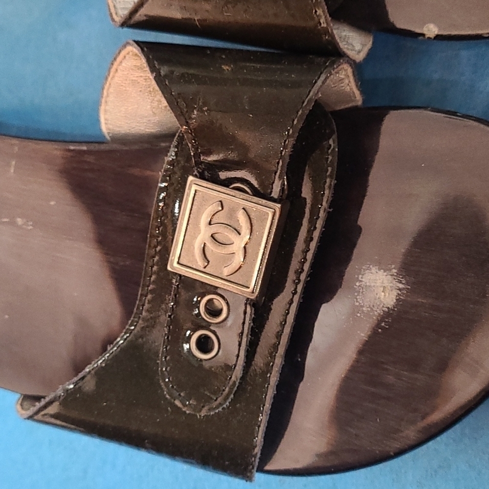 Chanel 2004 Collection Slides - Picture 3 of 14